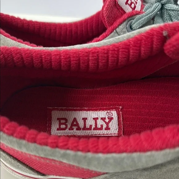 Bally Unisex Red and Gray Sneakers Vibrant Two-Tone Design - Picture 5 of 9